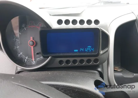 2015 Chevrolet Sonic Ltz Auto из США, поврежденный, VIN 1G1JE5SB1F4168290